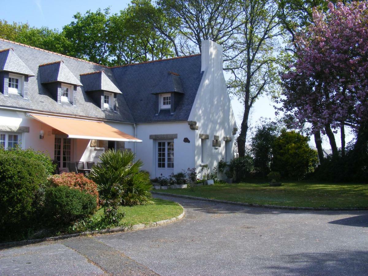 Maison Classee 3 Etoiles, Grand Jardin Clos Au Calme Proche Centre Ville, 10 Min Des Plages Pont-lʼAbbé Exterior foto