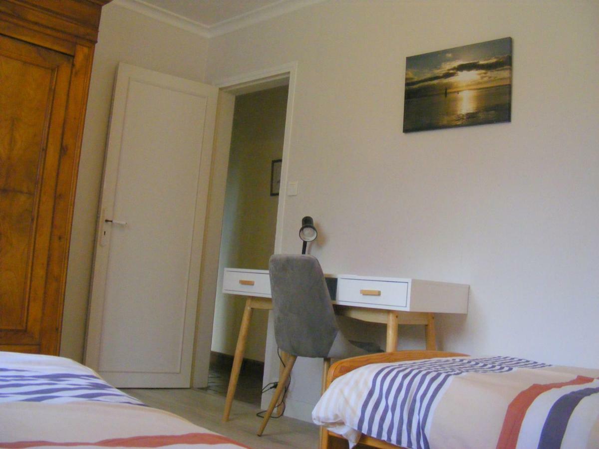 Maison Classee 3 Etoiles, Grand Jardin Clos Au Calme Proche Centre Ville, 10 Min Des Plages Pont-lʼAbbé Exterior foto